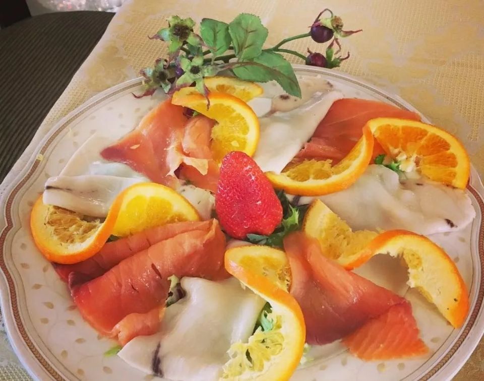 crudo di pesce del ristorante per matrimoni a Taormina