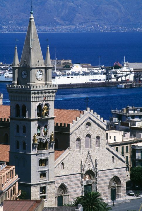 hotel vicino a Taormina e a Duomo normanno