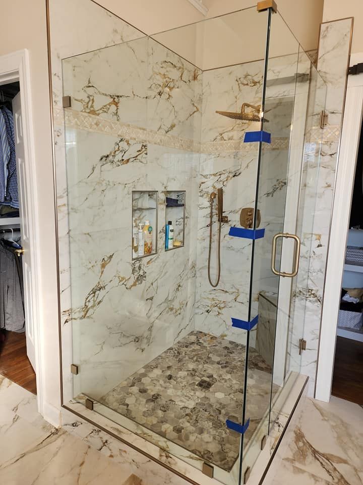 Shower Door — Madison, AL — Elite Showers and Closets  