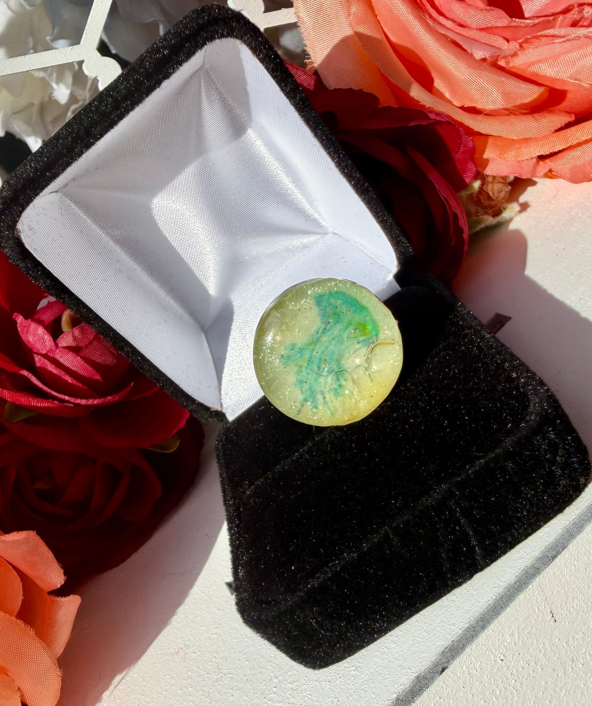 Size 6 Sterling Silver Ring With Jellyfish Decal