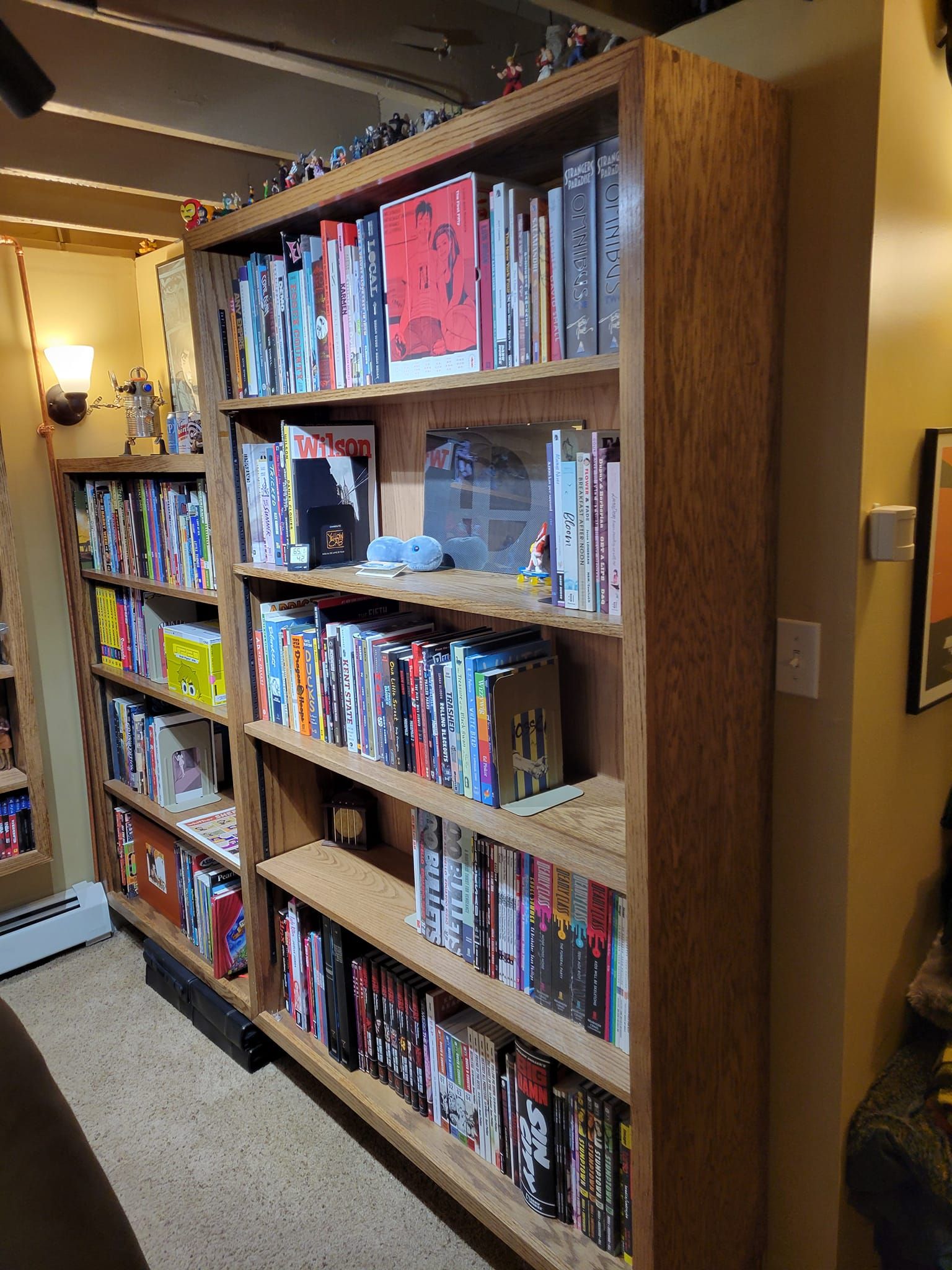 There are many books on the shelves in this room.