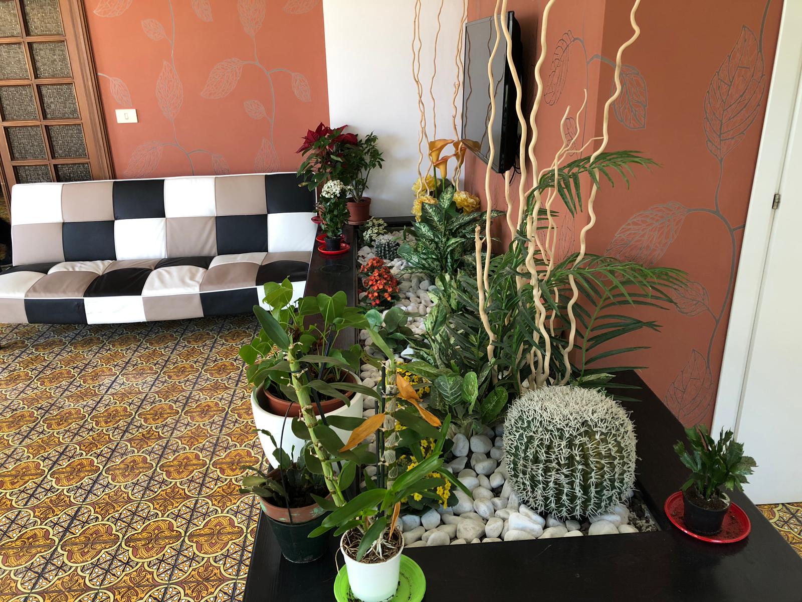 Atrio all'ingresso di una residenza per anziani