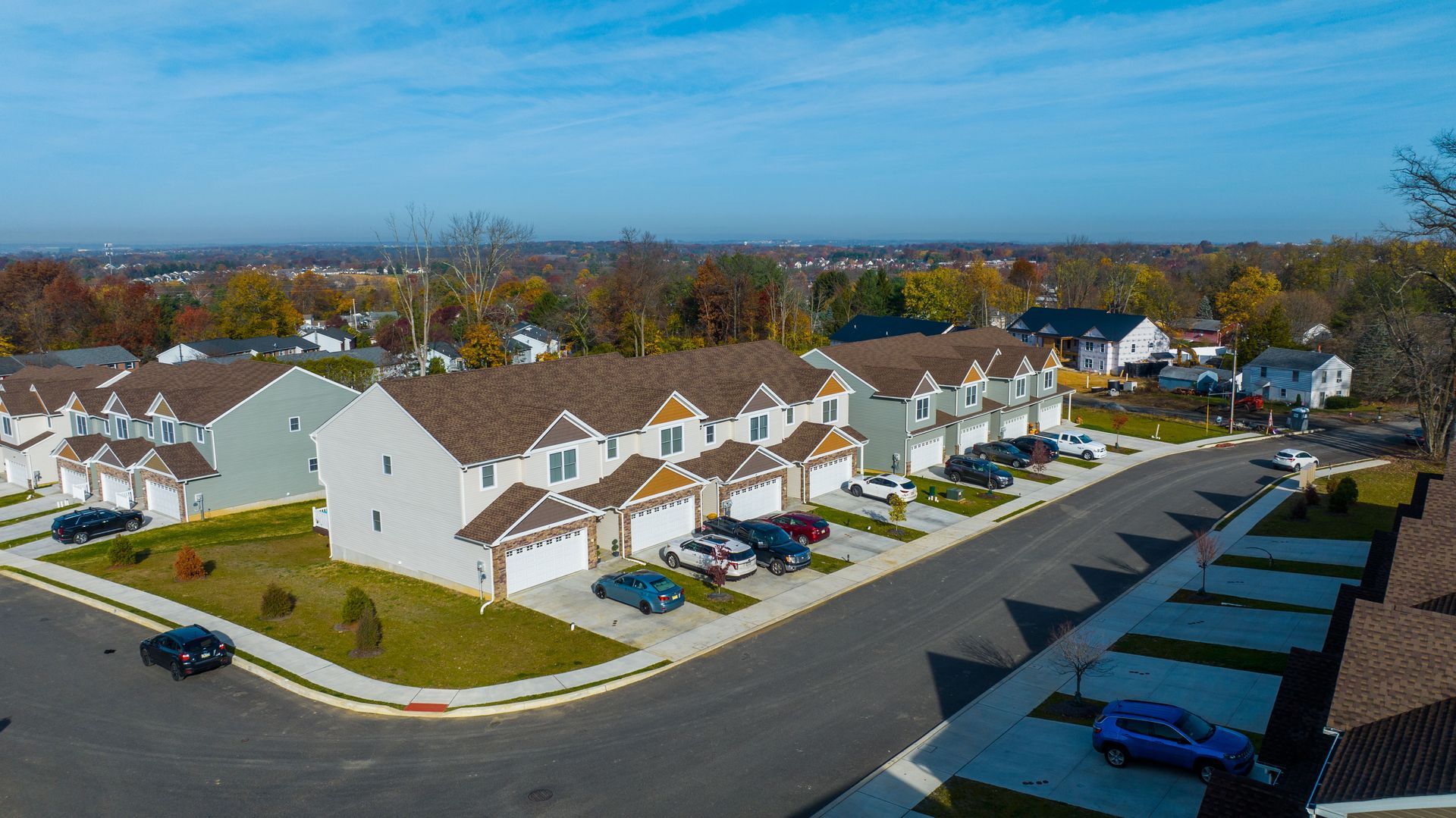 Towns at South Mountain image