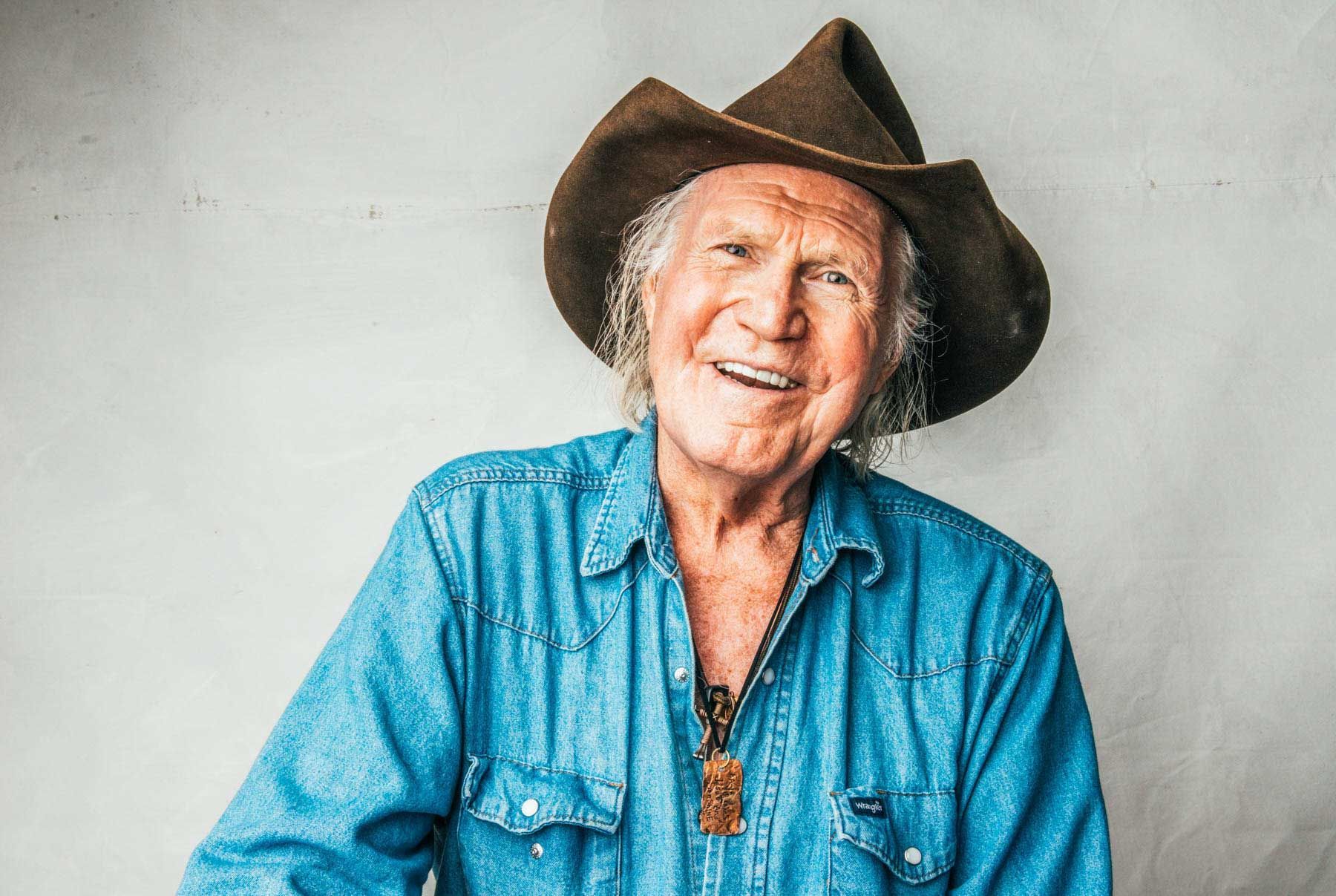 Billy Joe Shaver photo by Asheville music photographer