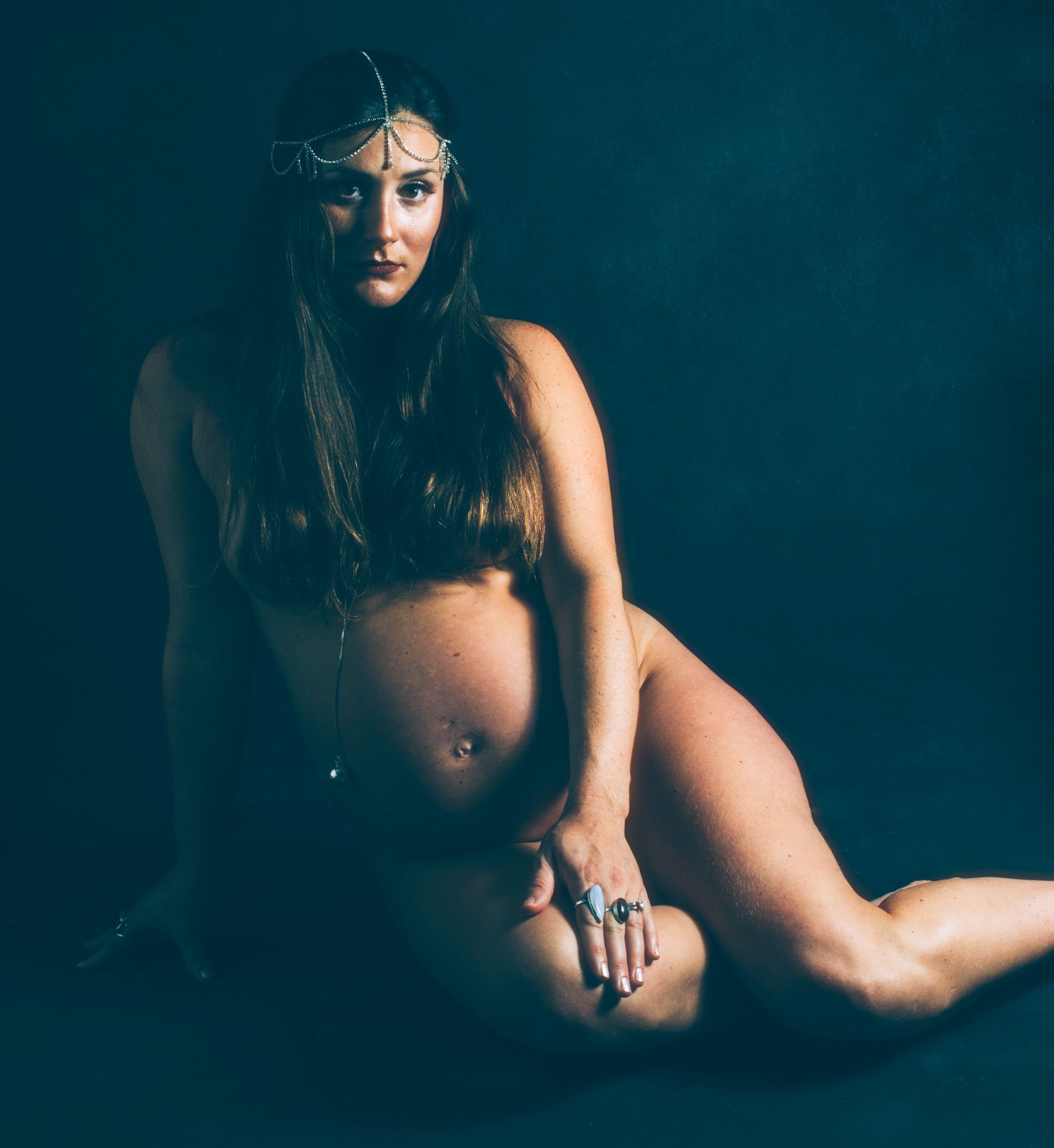 Pregnant model poses for maternity photos in Asheville