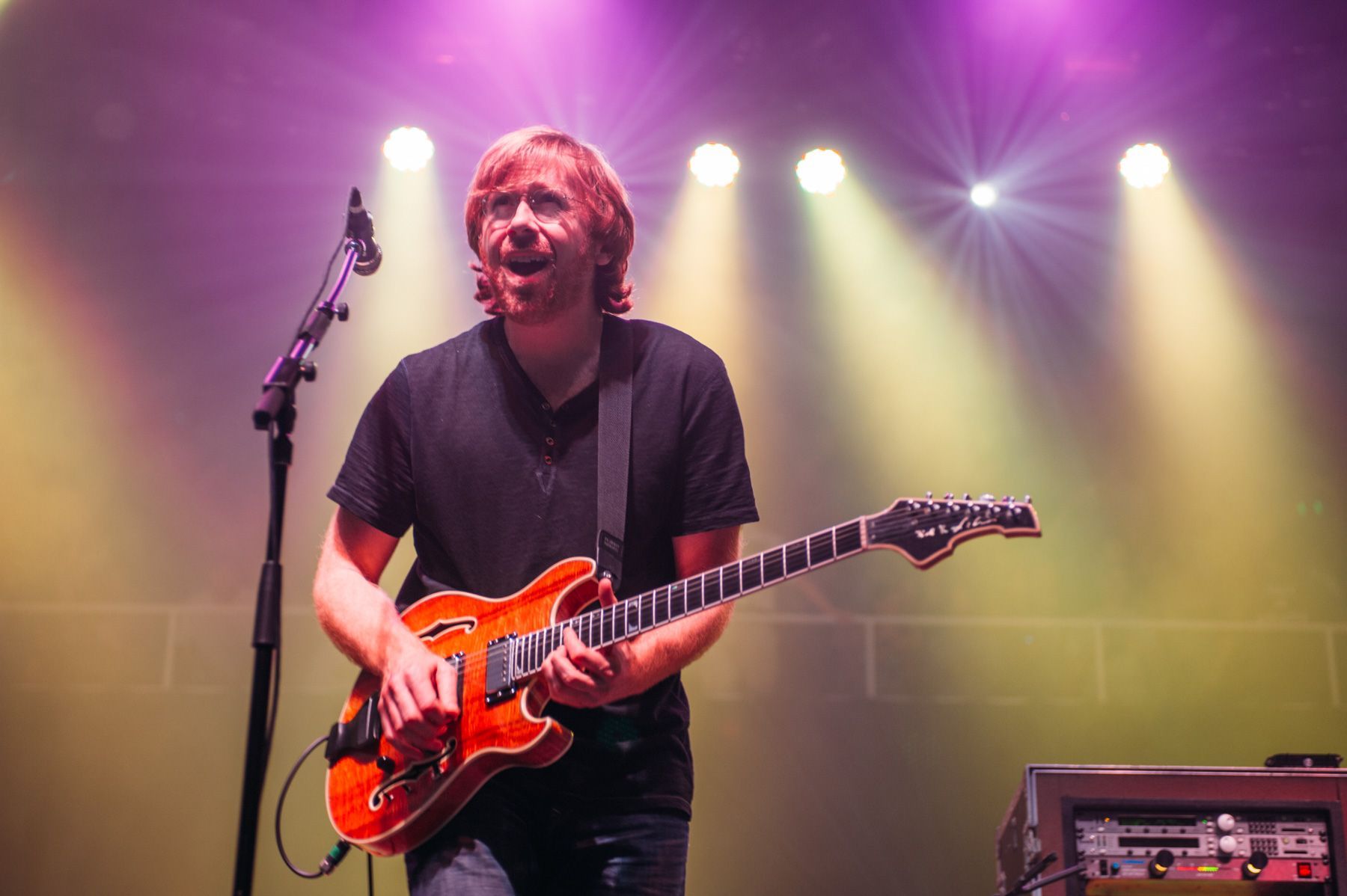 Trey Anastasio on stage with Phish, Asheville, 2009