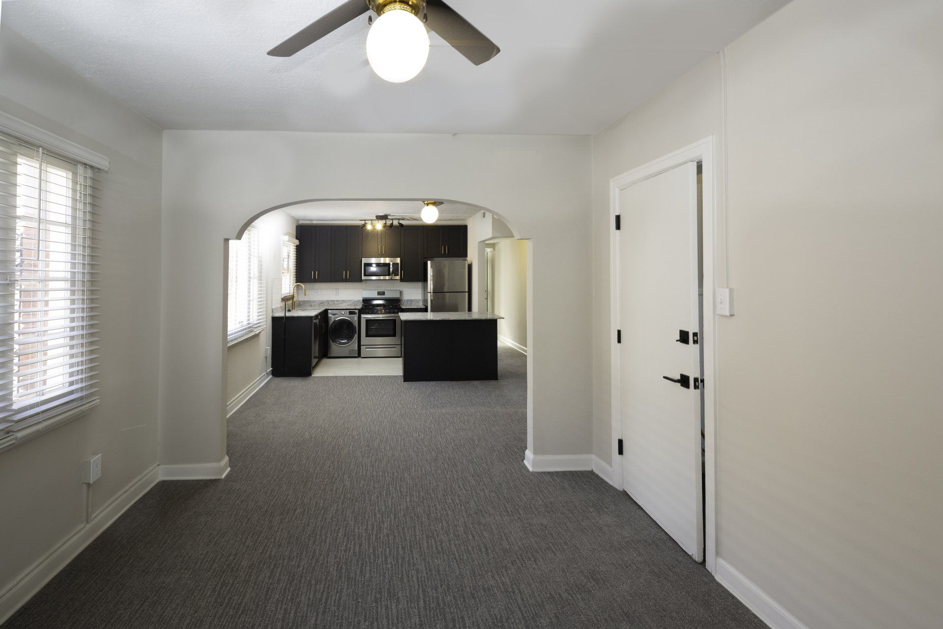 Photo Gallery Bigelow Chapman