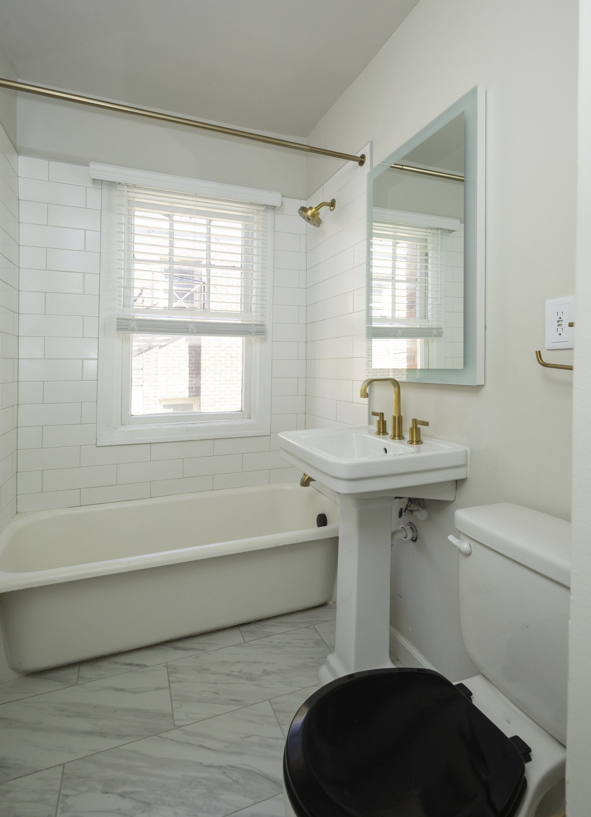 Photo Gallery Bigelow Chapman