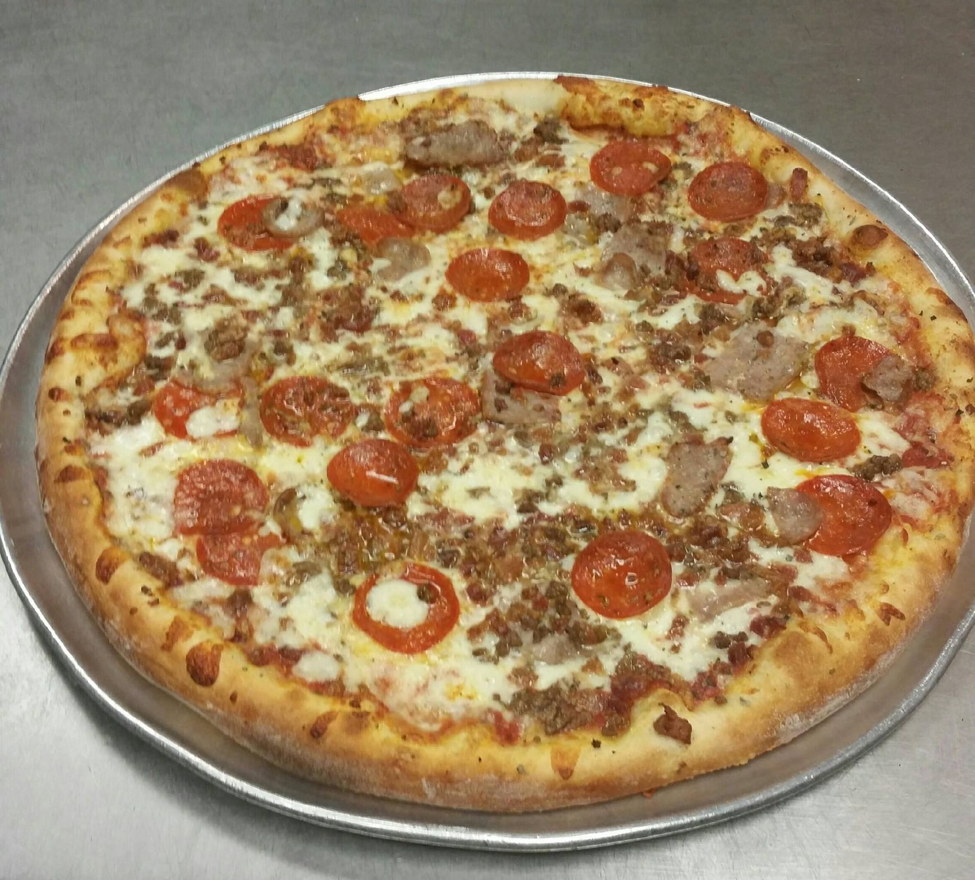 Meatlovers Pizza