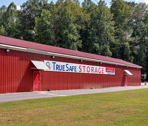 Exterior image of Dahlonega location