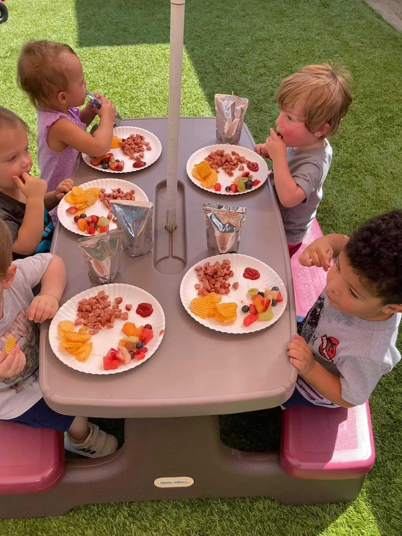 snack time at dynamite early learning