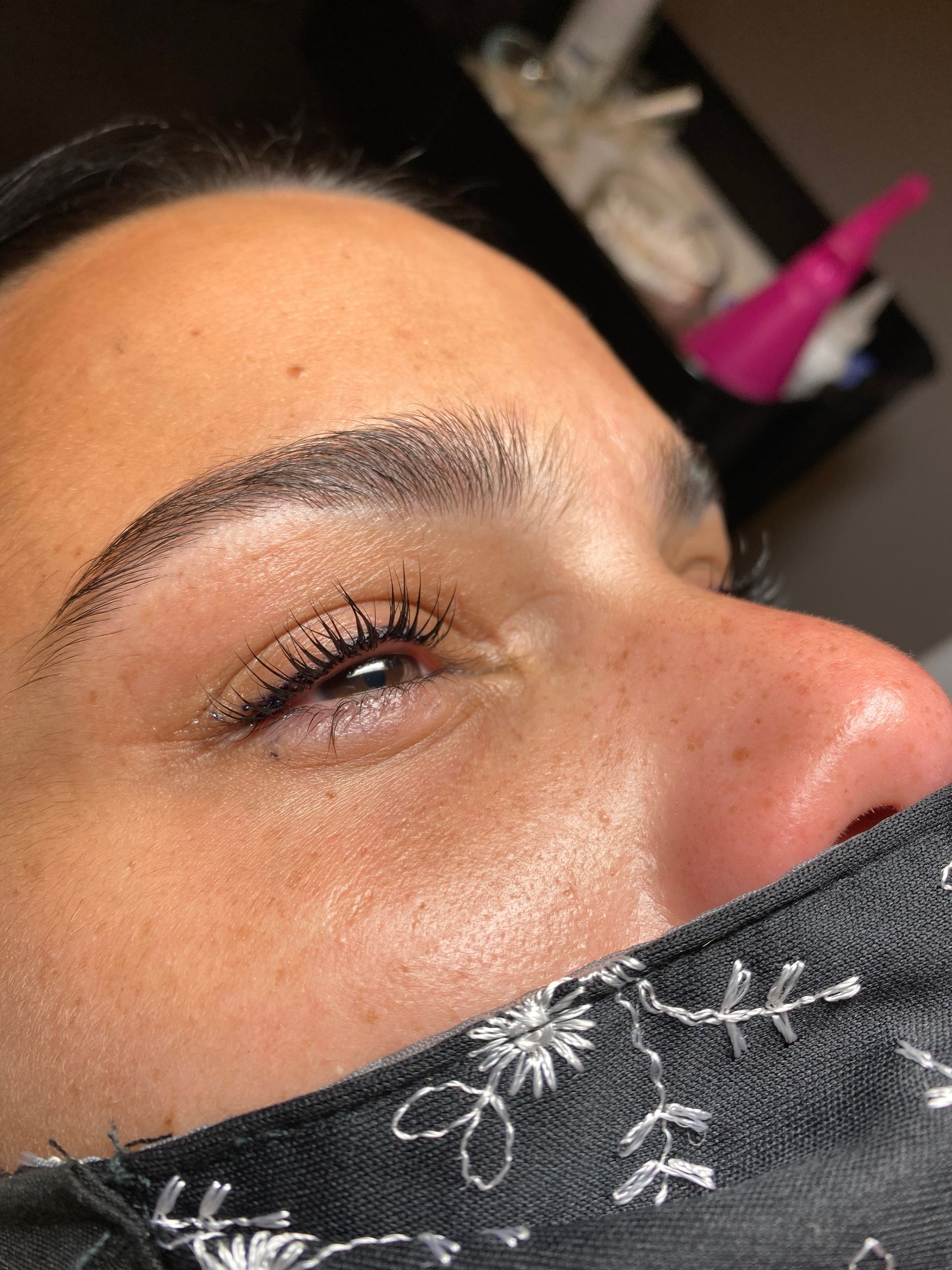 Hybrid Lashes example