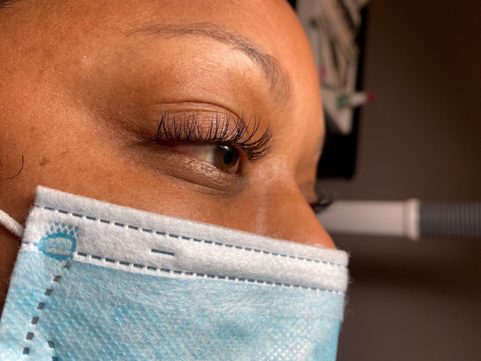 Hybrid lashes example