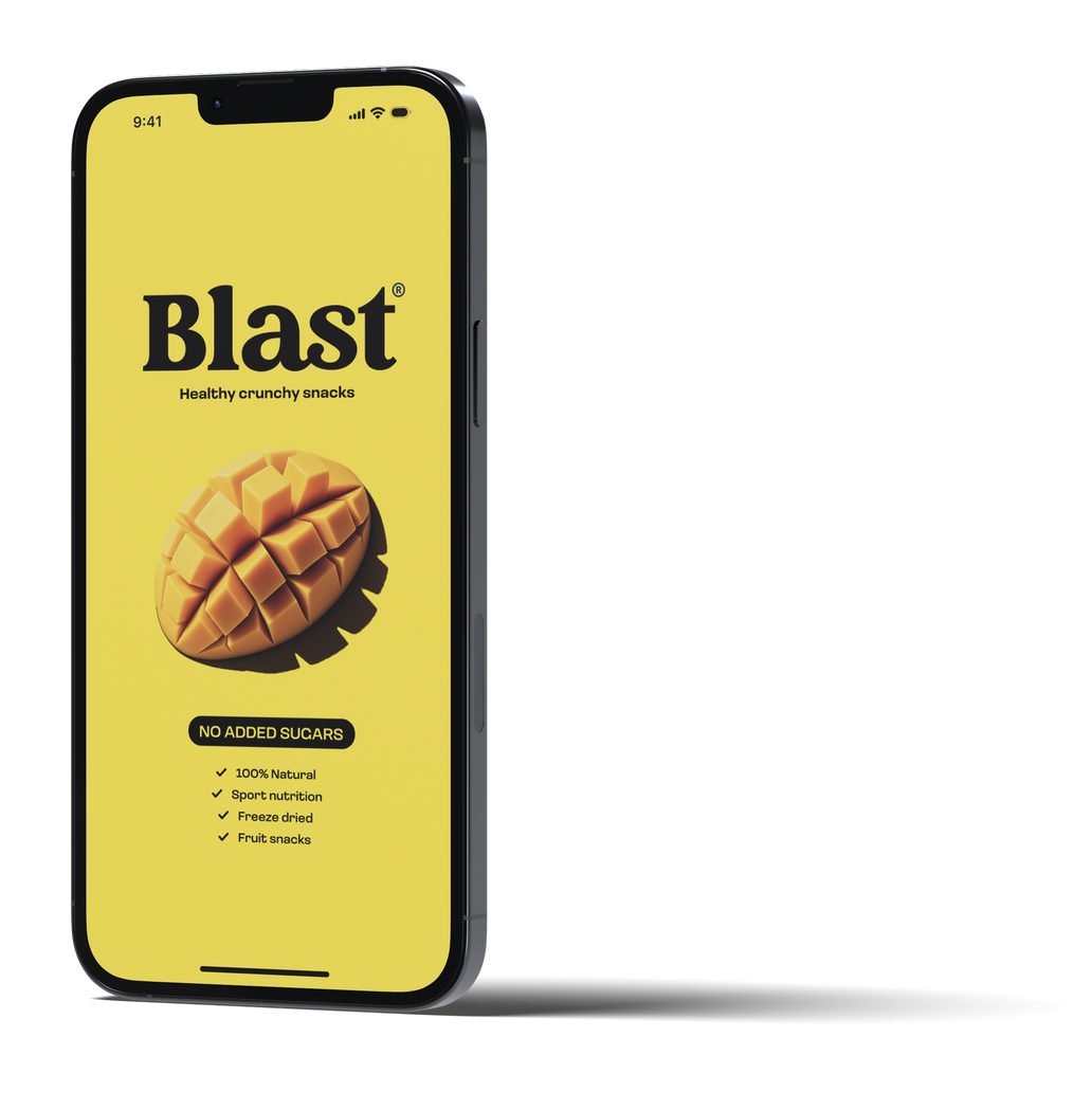 Smartphone met het logo van de Blast-app. Het appscherm is geel, met een mango en een lijst met voordelen.