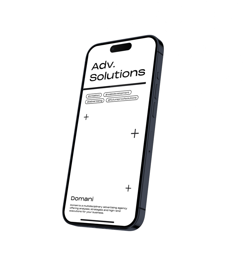 Smartphonemodel met een wit scherm met bovenaan de woorden 'Adv. Solutions', een lijst en een bedrijfsnaam.
