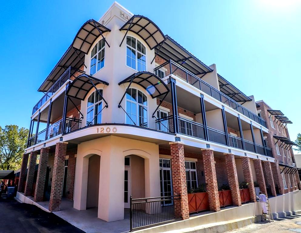 exterior of commercial