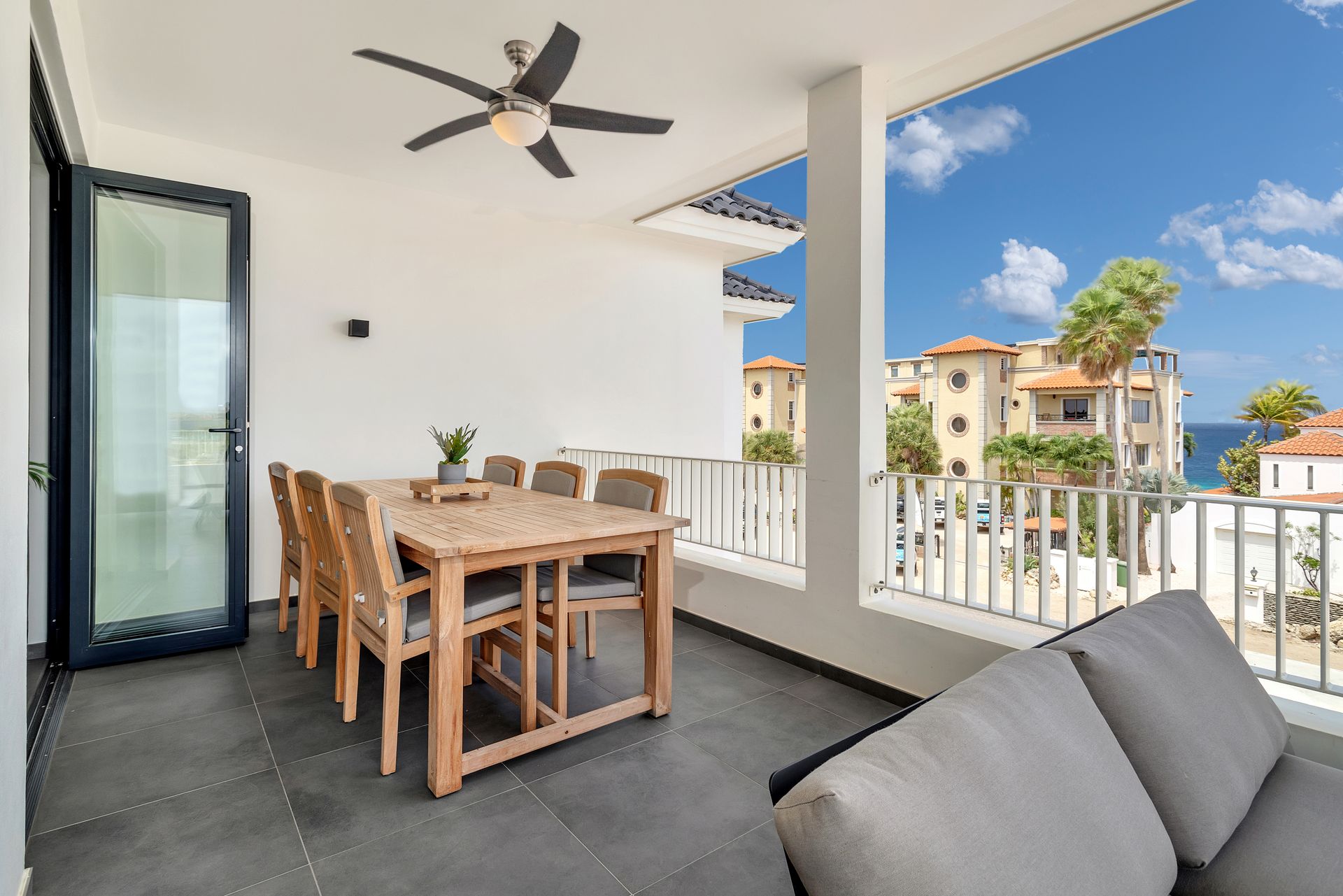 View of 13 luxurious penthouses in Singapore with breathtaking views