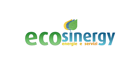 Il logo di eco synergy energy e servizi ha una foglia verde.