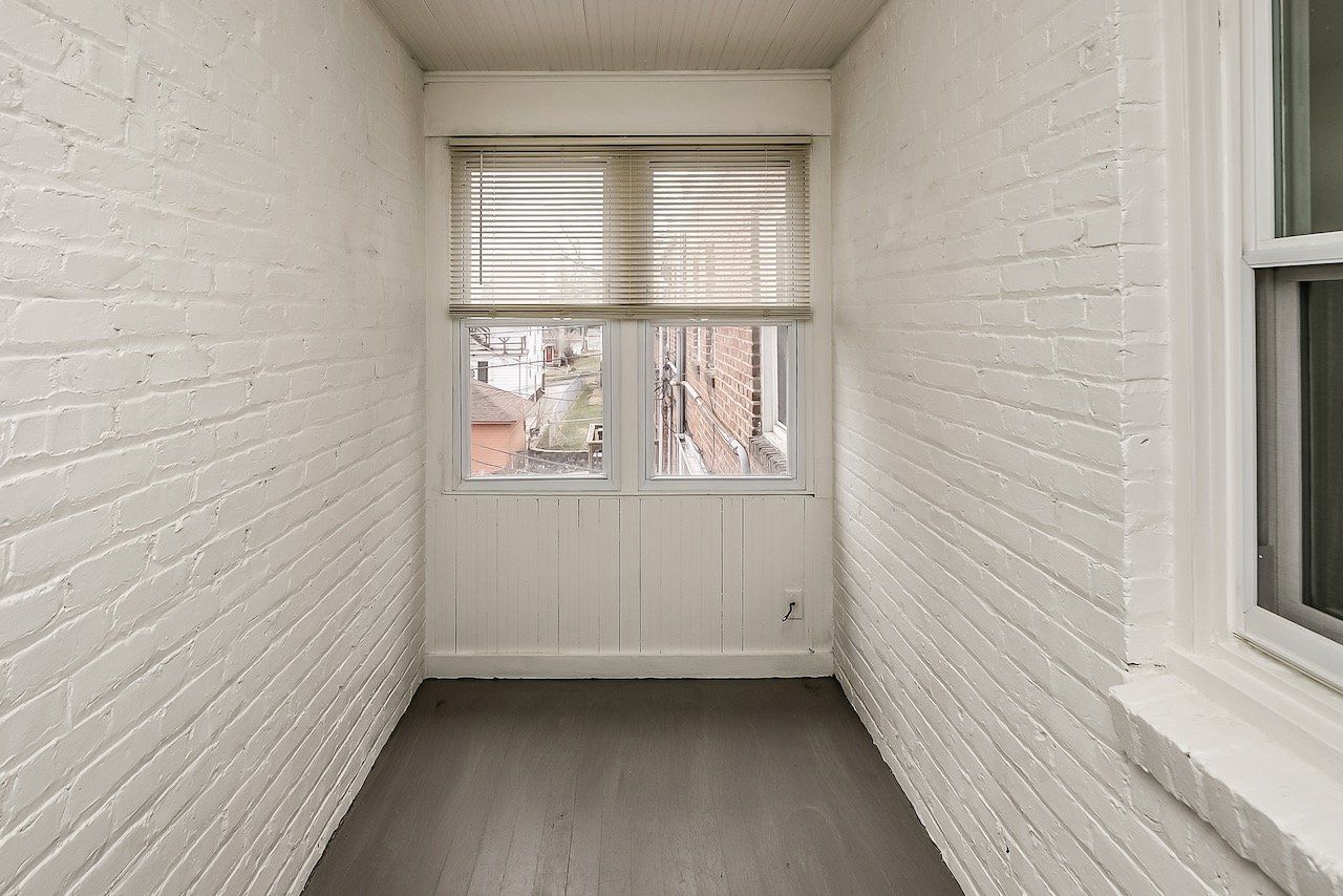 Dewey Apartment Homes Interior Photo - 501