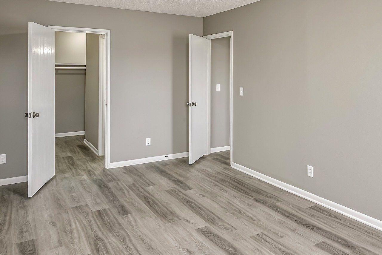 Photo of Gaslight Apartments Bedroom