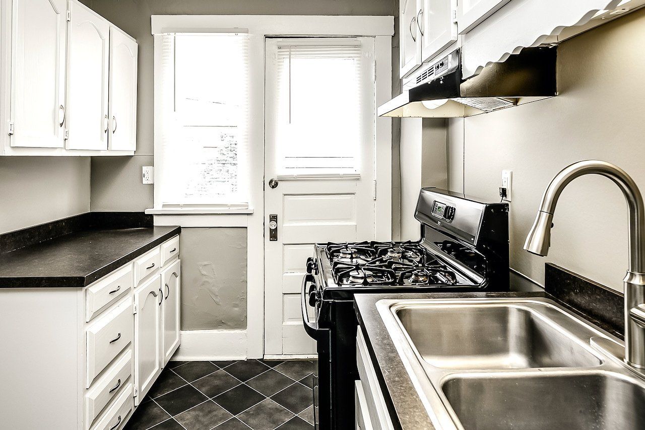 Dewey Street Townhomes Interior Kitchen Photo - 507