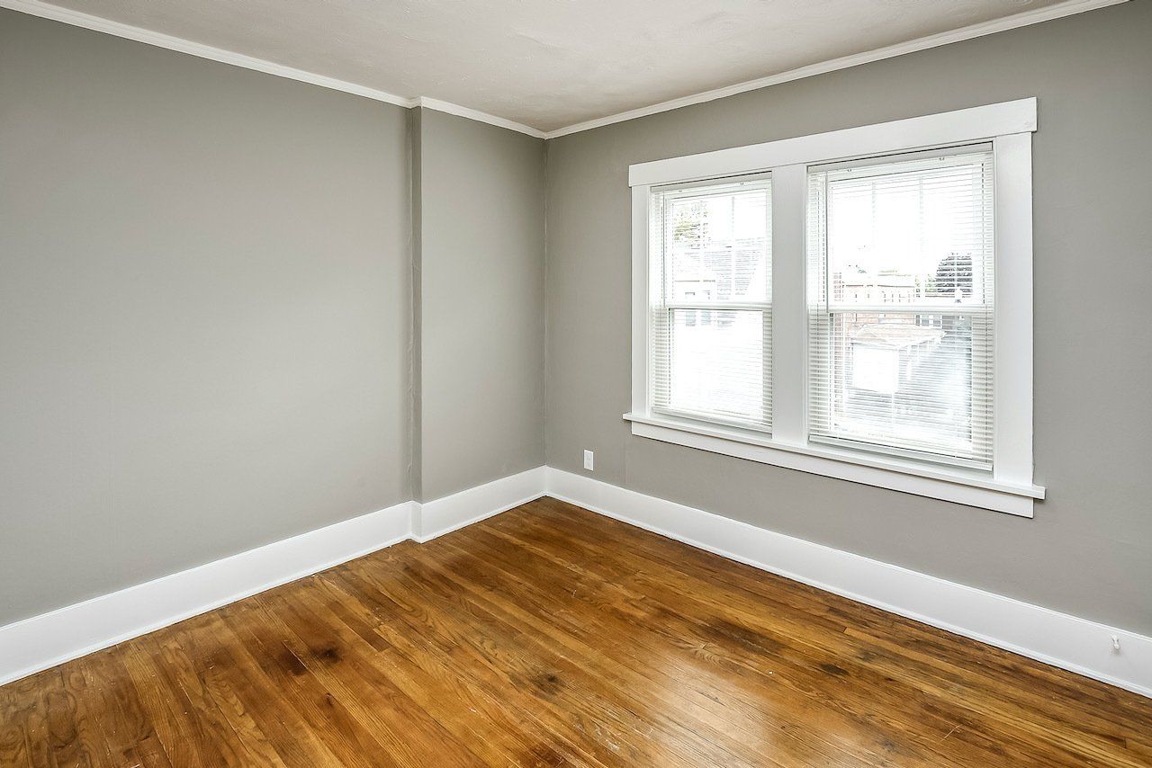 Dewey Street Townhomes Interior Photo with Wood Floors - 507