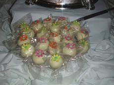 A bowl of cake bites.