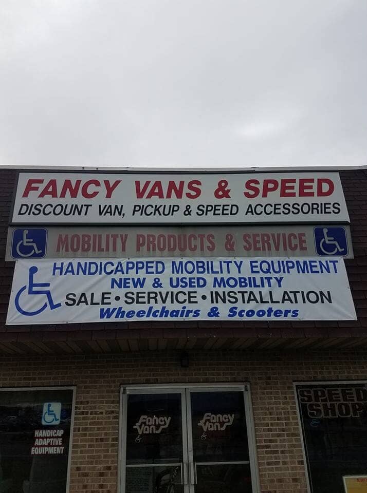 Sign board - Handicap Equipped Vehicles in Waldorf, MD