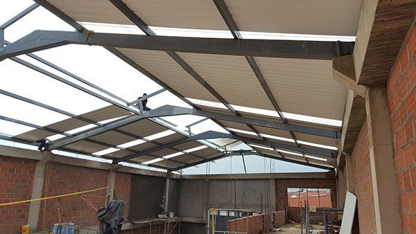 Acripoly S.A.S. - Aluminio arquitectónico