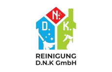 Logo für Reinigungsdienste: Hausumriss mit Buchstaben DNK und Reinigungswerkzeugen; darunter „REINIGUNG DNK GmbH“.