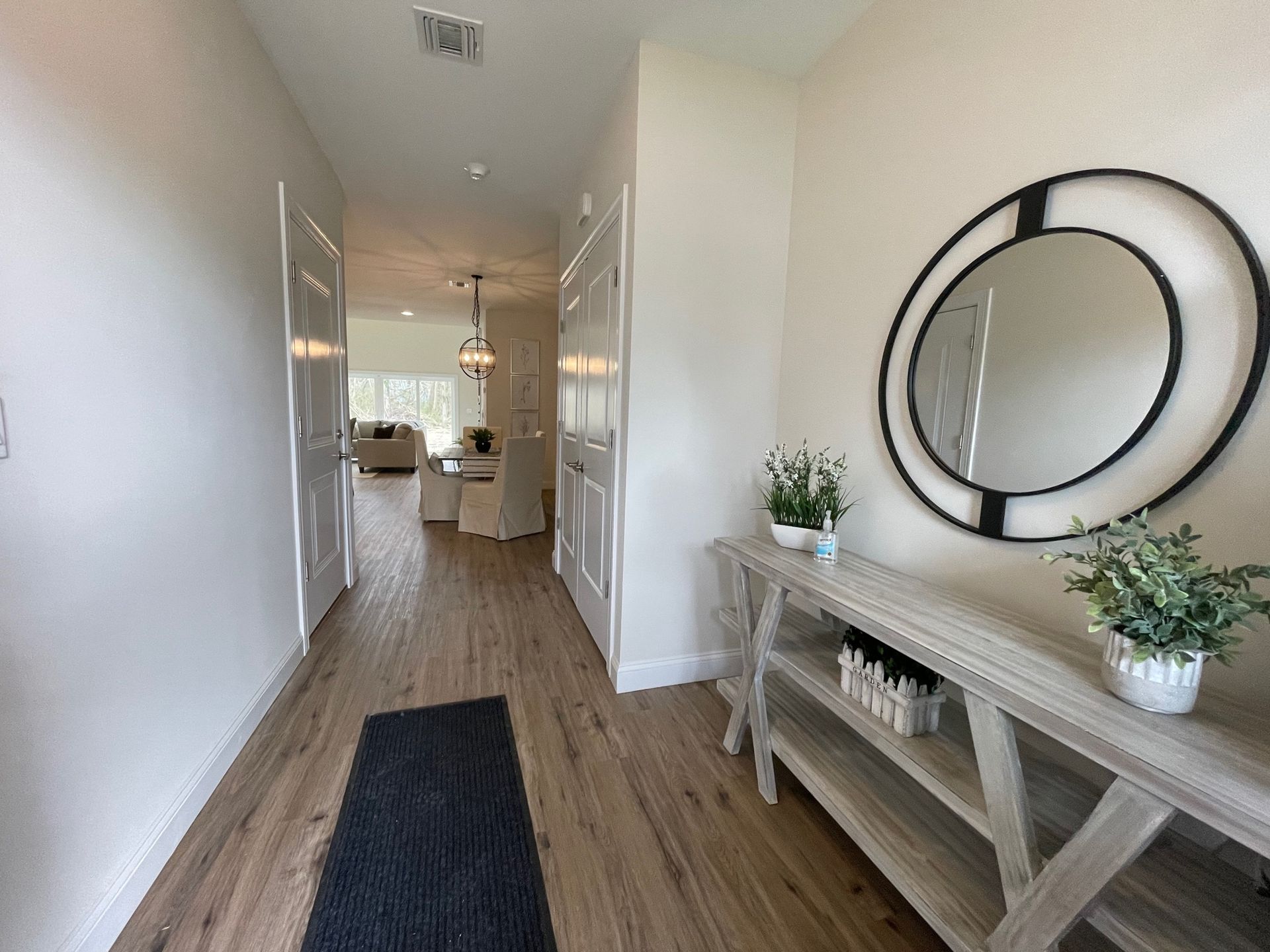 The Port Jefferson -hallway with mirror