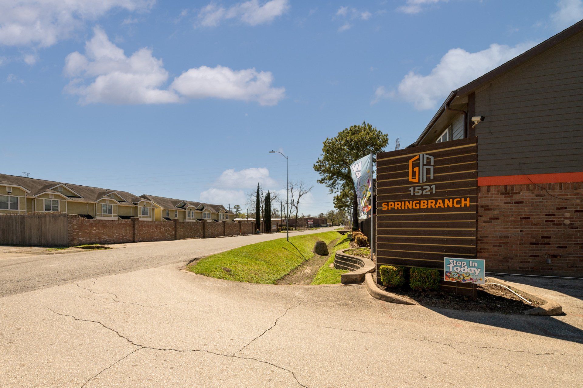 Entrance and exterior of apartment complex
