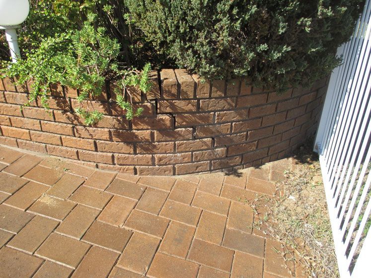 Cracking Plant Bricks Pot Area — Edwards & Froud Building Services Pty Ltd in West Tamworth, NSW