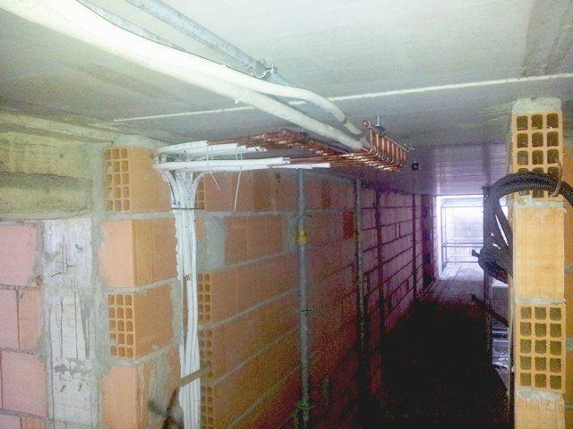 IMPIANTO A PORTATA VARIABILE GAS REFRIGERANTE