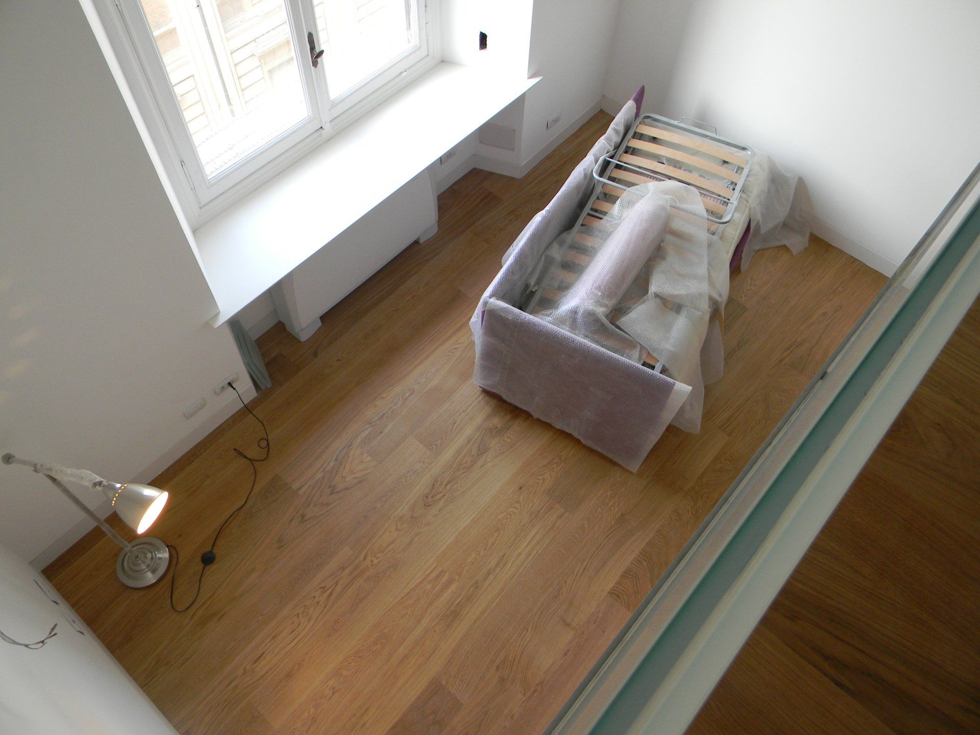 parquet posato in una stanza da letto