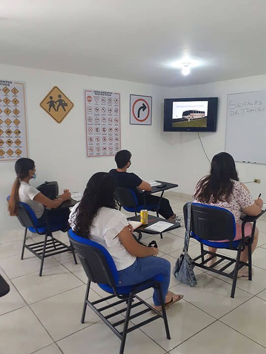 Escuela de Manejo Master Drive