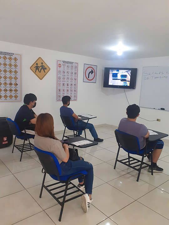 Escuela de Manejo Master Drive