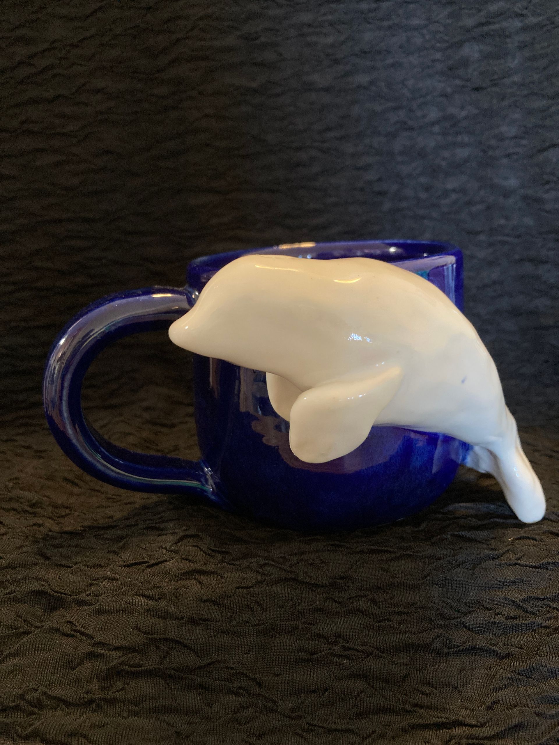 one beluga mug