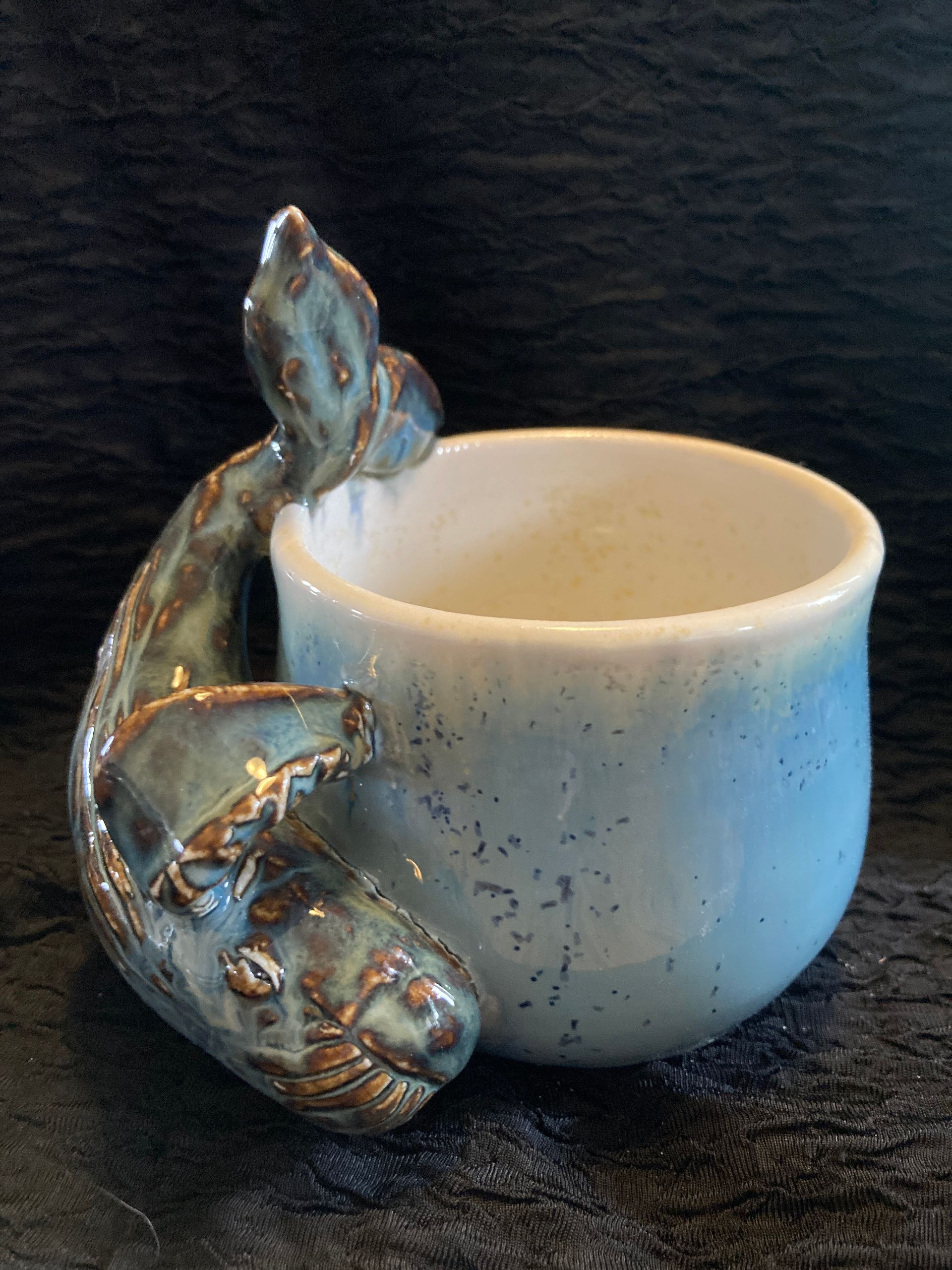 Whale handle mug