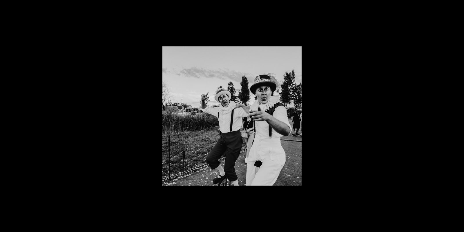 Racconti visivi di strada e quotidianità. Fotografia che osserva, ascolta e restituisce emozioni vere.