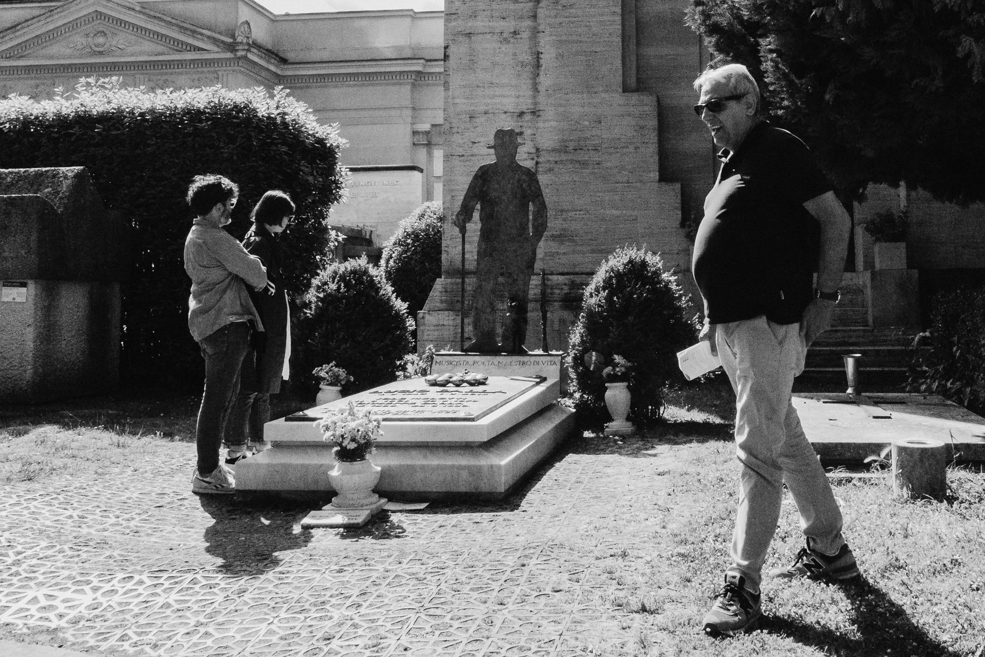 Racconti visivi di strada e quotidianità. Fotografia che osserva, ascolta e restituisce emozioni vere.