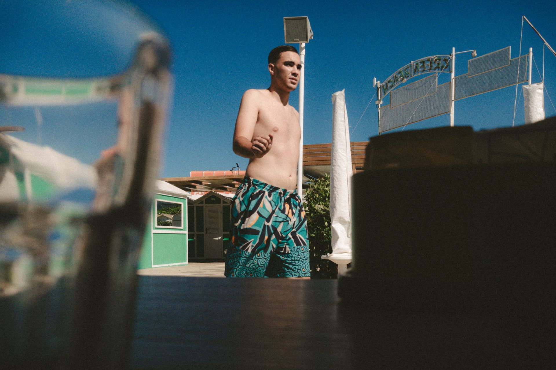 Racconti visivi di strada e quotidianità. Fotografia che osserva, ascolta e restituisce emozioni vere.