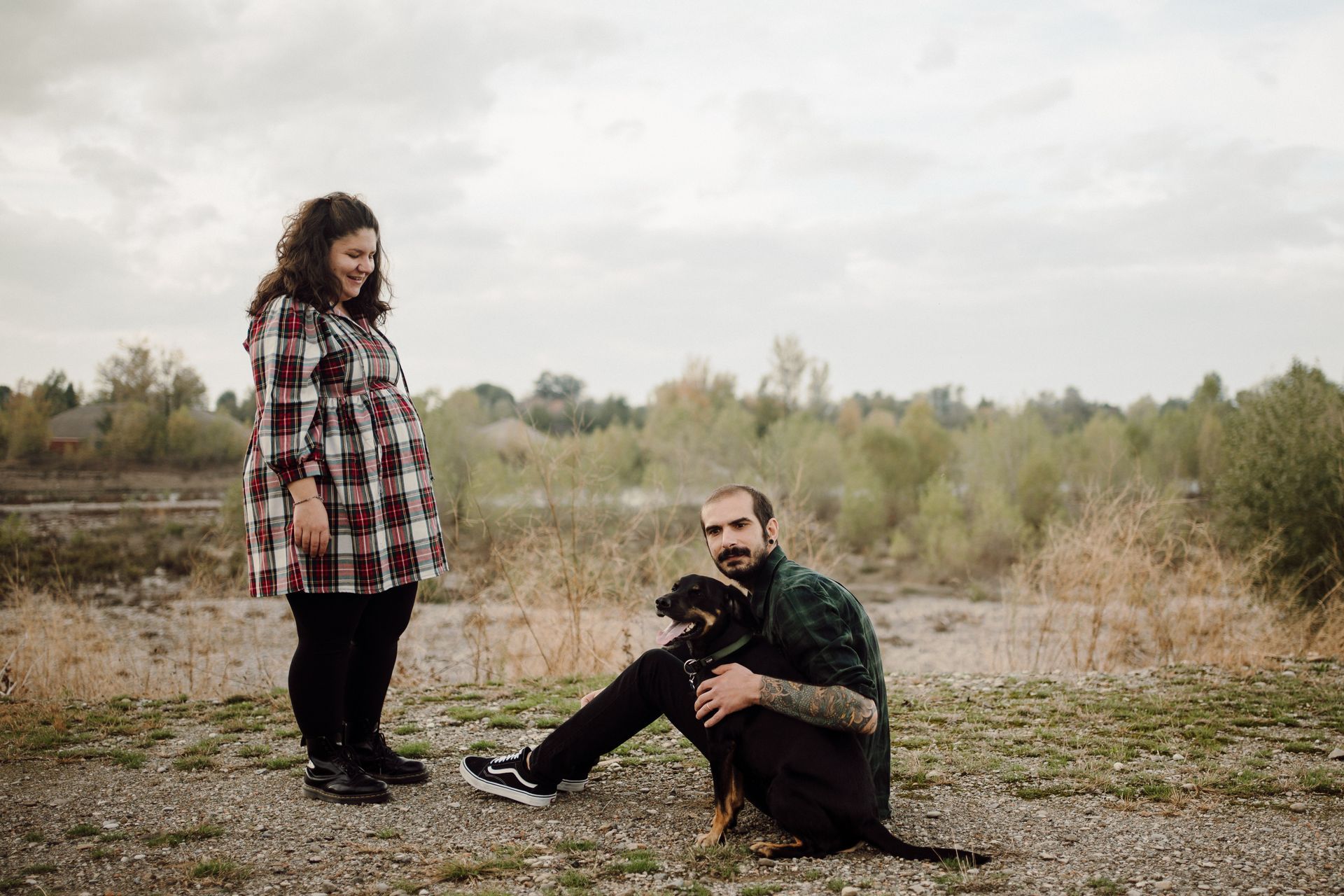 Reportage autentico per matrimoni intimi ed elopement. Fotografia naturale, discreta e senza pose.