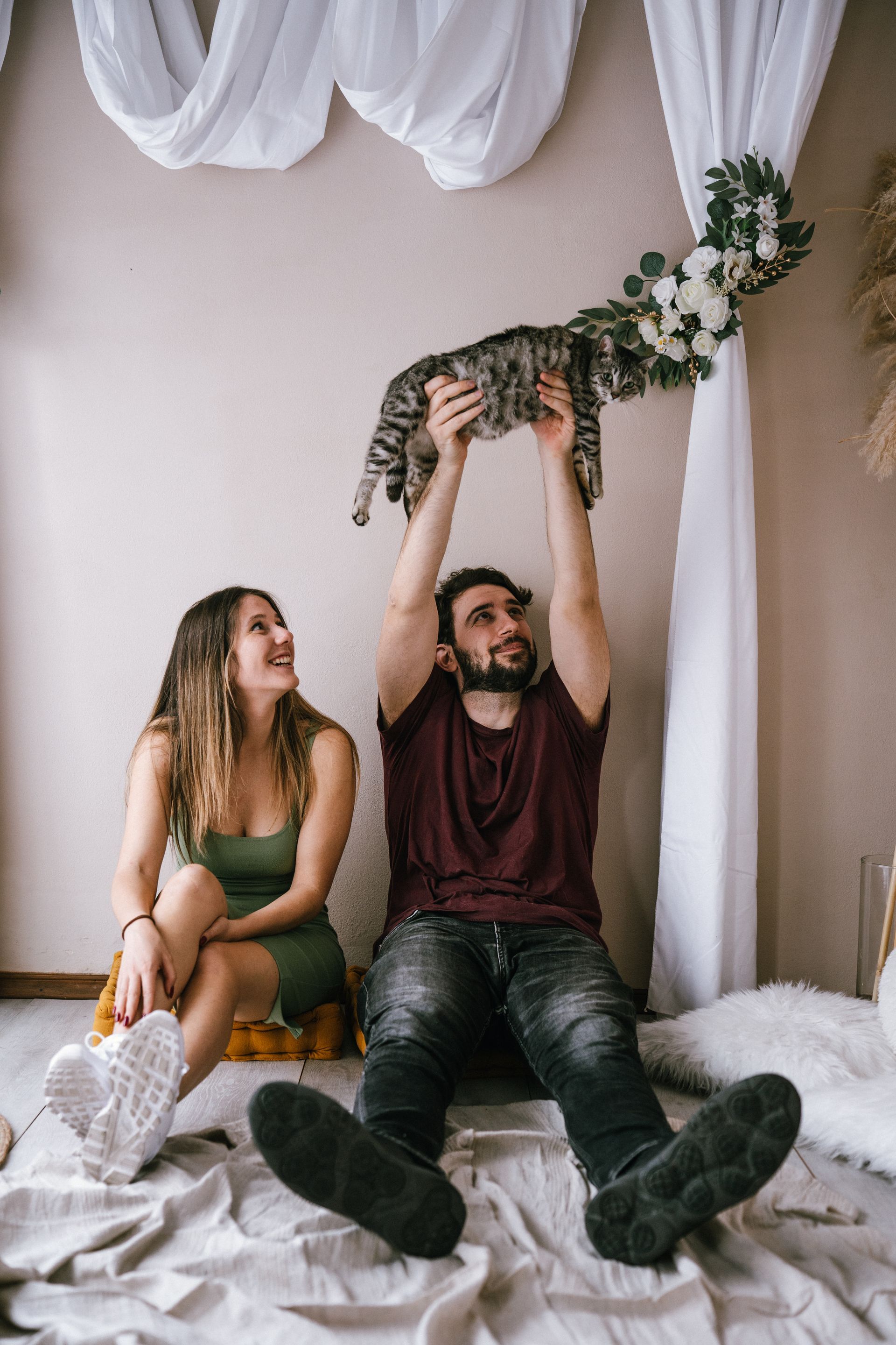 Reportage autentico per matrimoni intimi ed elopement. Fotografia naturale, discreta e senza pose.