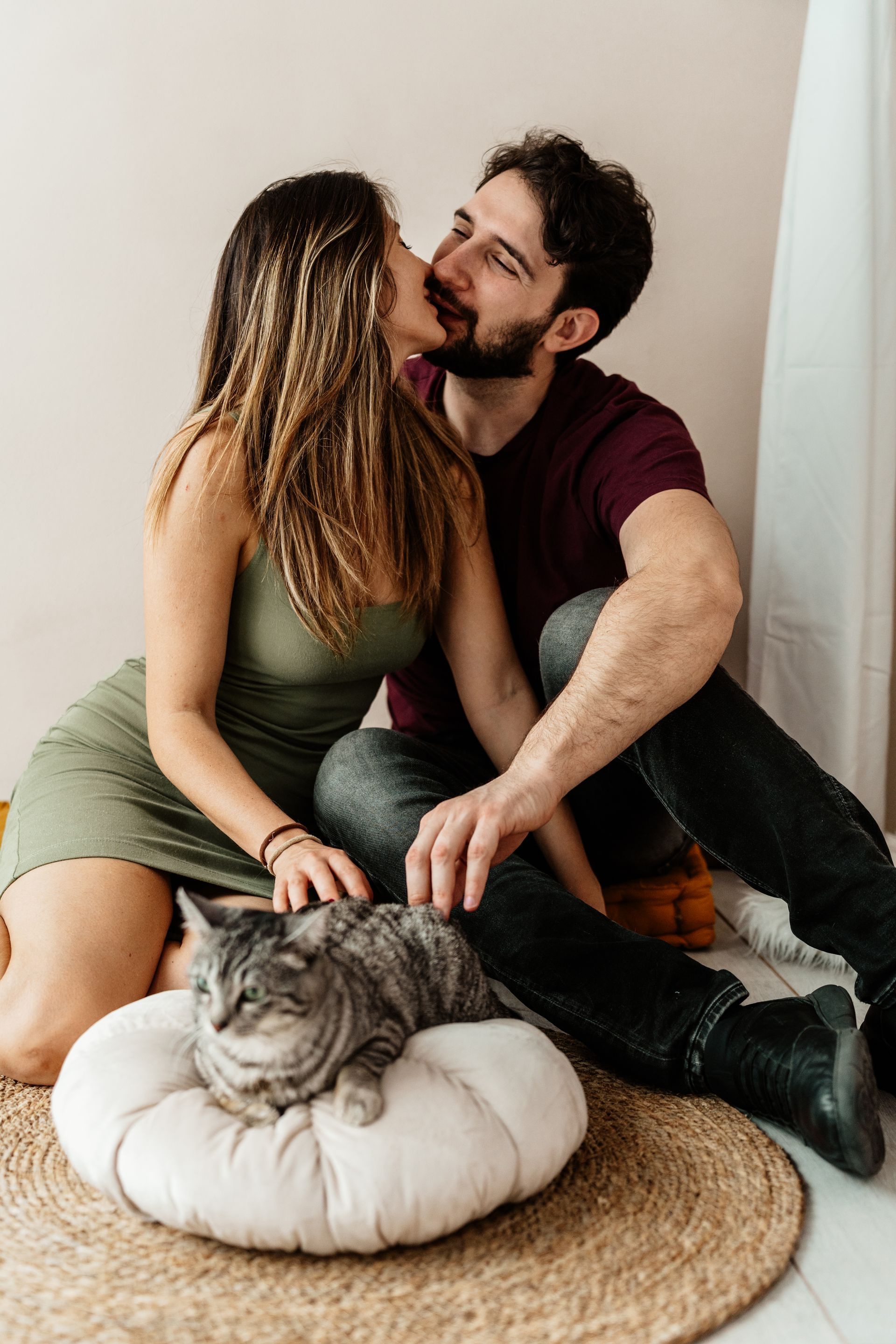 Reportage autentico per matrimoni intimi ed elopement. Fotografia naturale, discreta e senza pose.