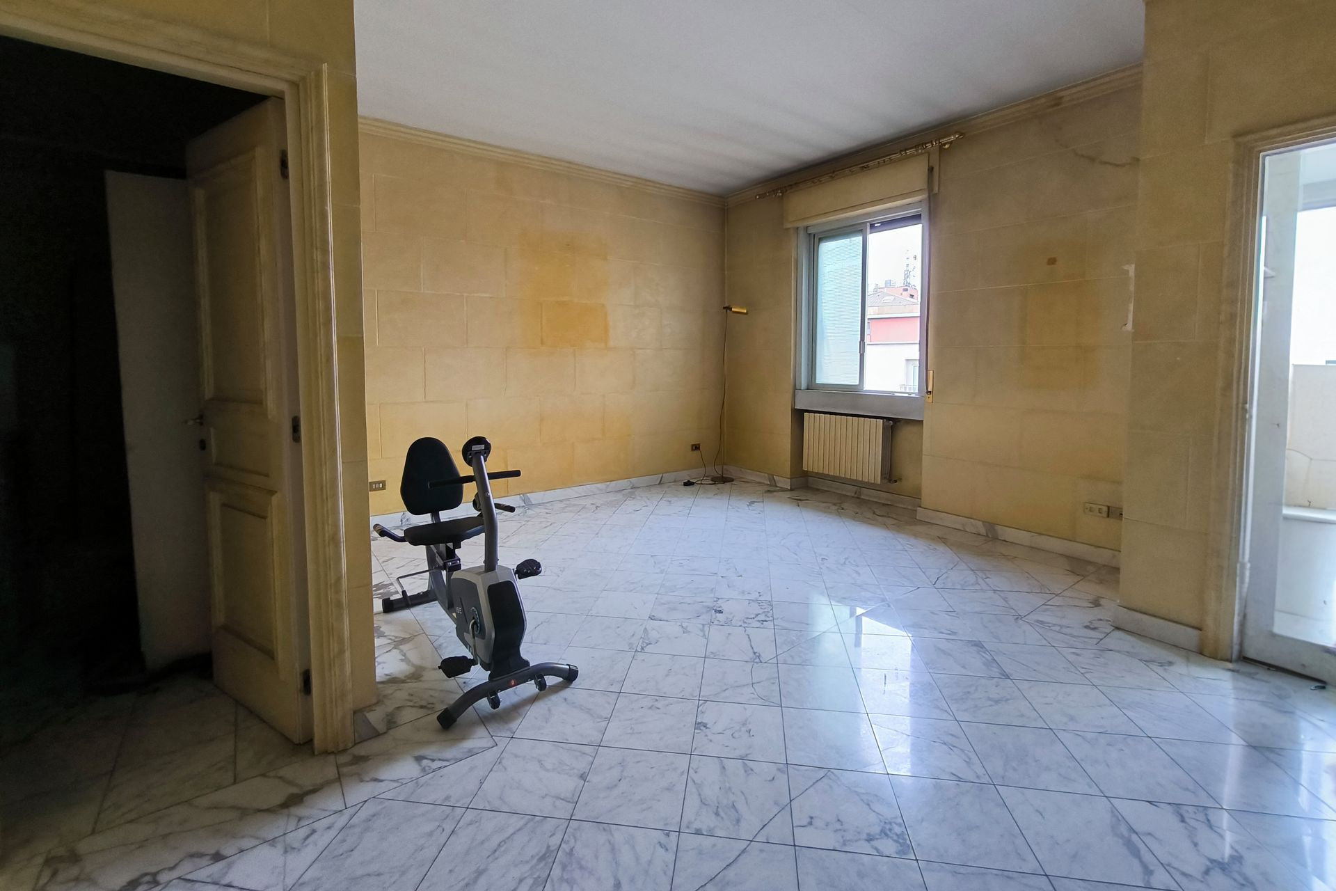 HOME STAGING CAMERA DA LETTO non ARREDATO