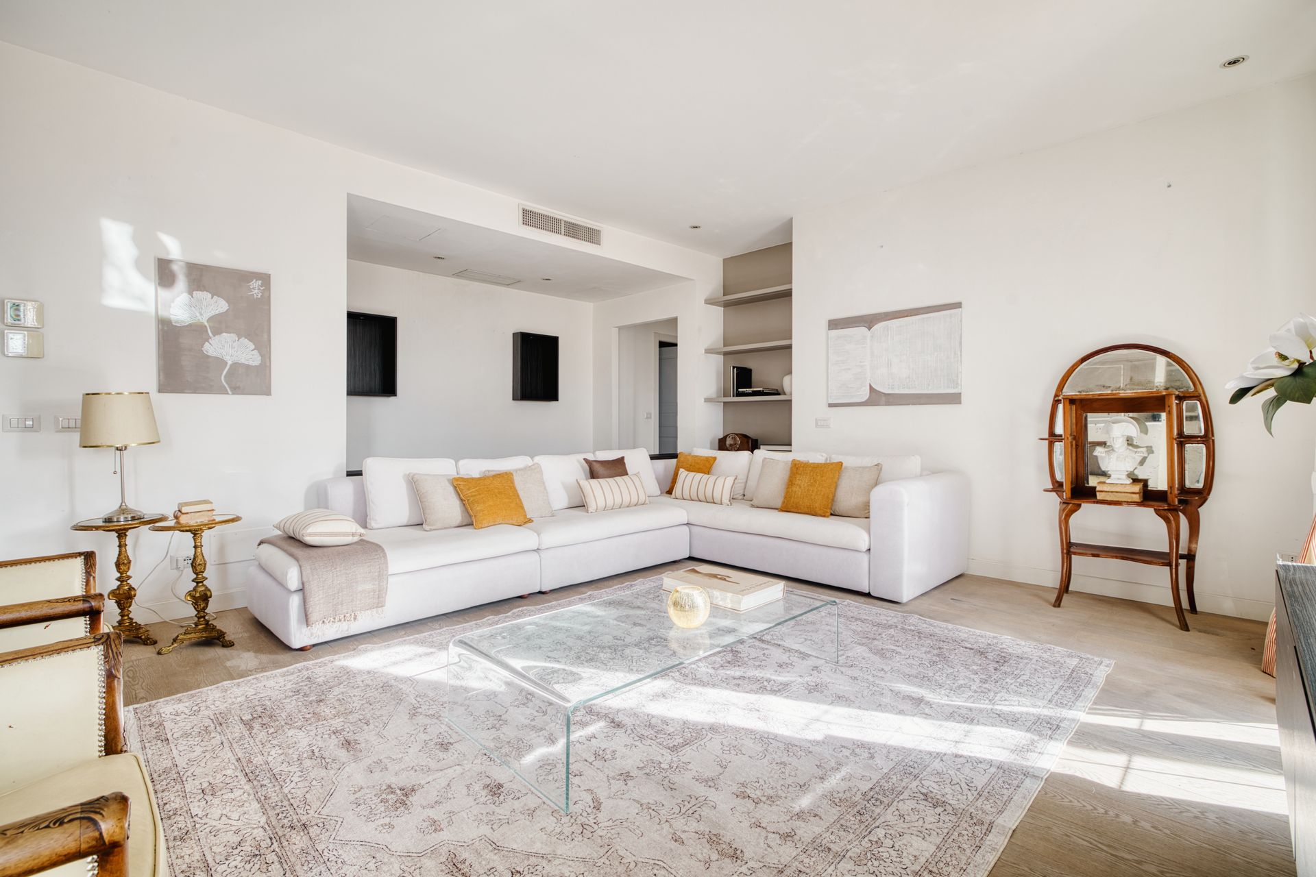 HOME STAGING MILANO living prestigio DOPO