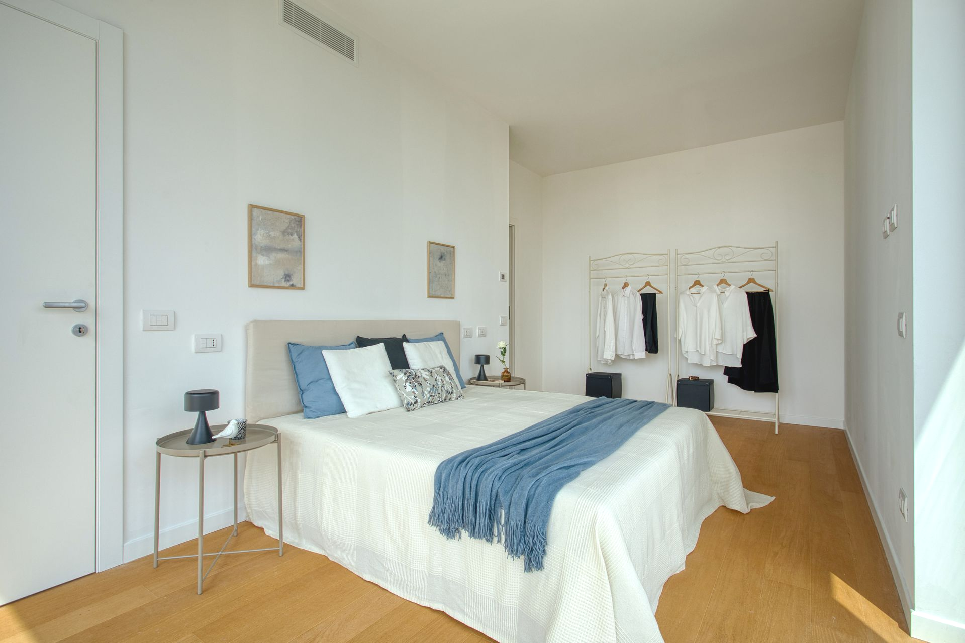 HOME STAGING MILANO camera DOPO