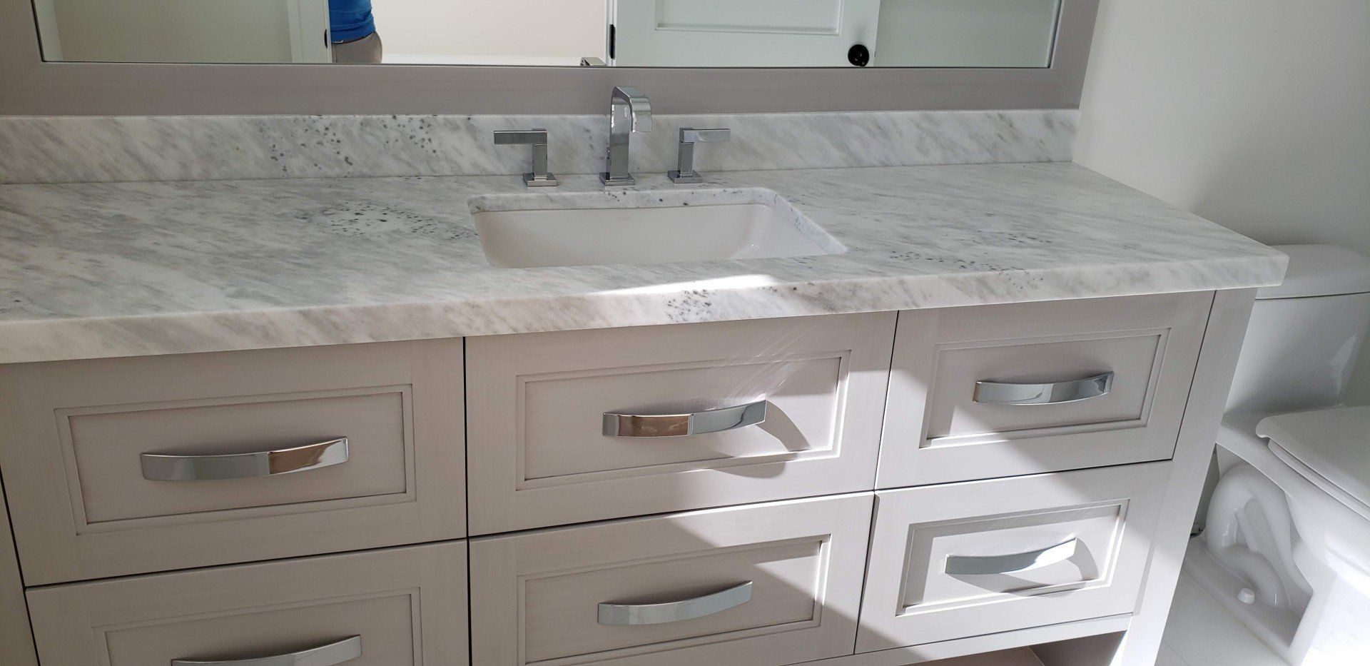 Long Marble Sink — Naples, FL — Rain Forest Marble Inc.