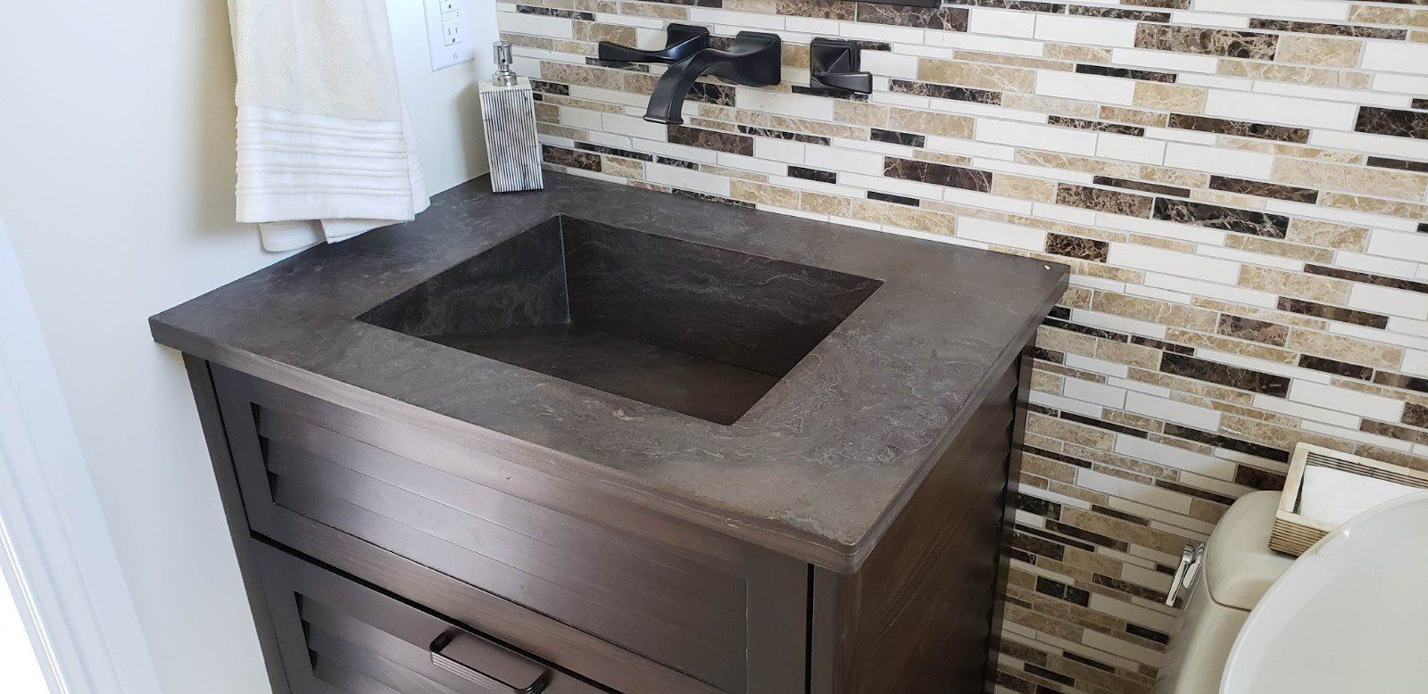 Modern Look Bathroom — Naples, FL — Rain Forest Marble Inc.